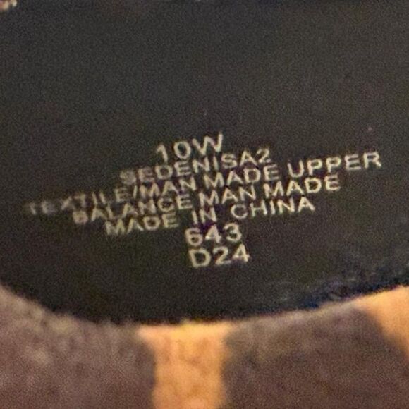 EASY SPIRIT Denisa eFlex Knit Block Heel Leopard Pumps, NEW! 10 Wide - Picture 8 of 8